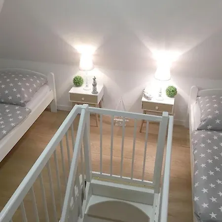 Haus-wattlaeufer-whg-06-luettje-koje *