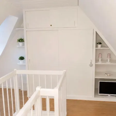 Haus-wattlaeufer-whg-06-luettje-koje شقة *